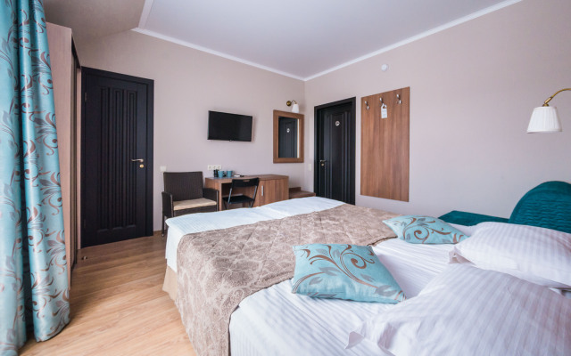 Argo Hotel