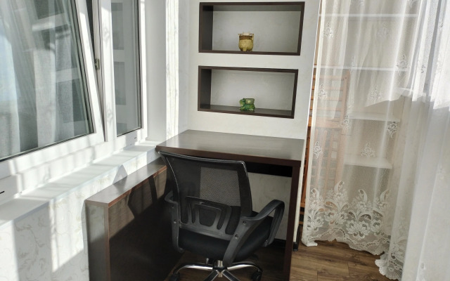 Brest Flat