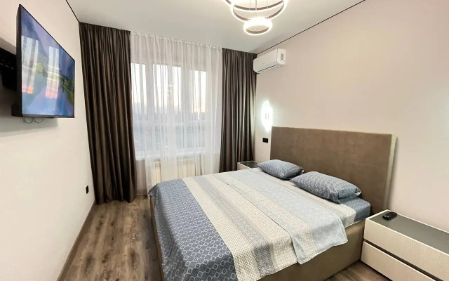 V Tsentre Goroda Flat