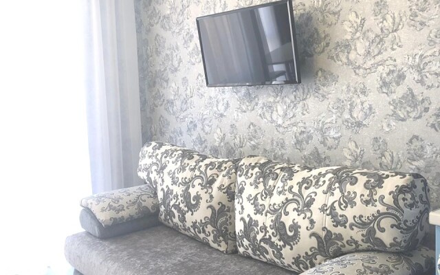 Na Nizhneimeretinskoy 143 Apartments 2