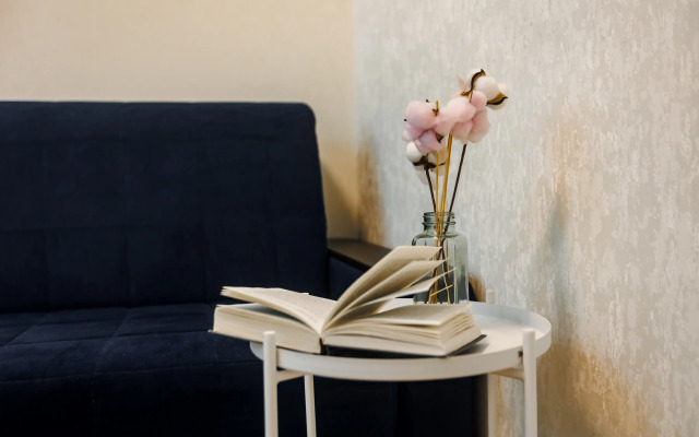 Апартаменты 37м с Кроватью и Диваном