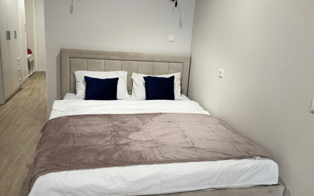 Morskaya Simfonya-2 s panoramoj na more, bassejnom na territorii ZhK  Apartament