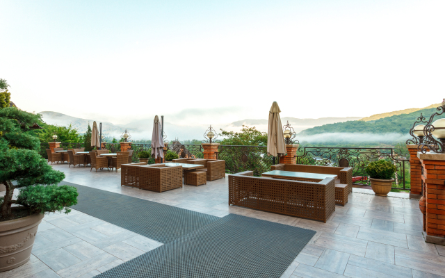 Dakhovskaya Sloboda Hotel