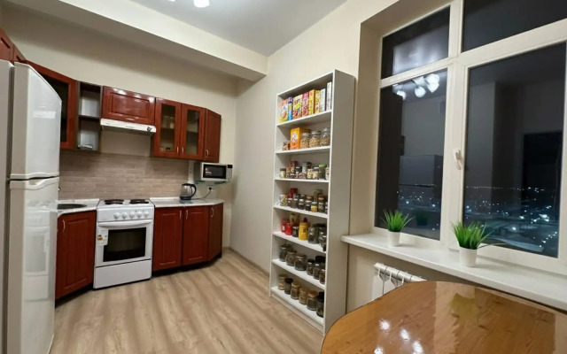 Квартира Живи Тут 89