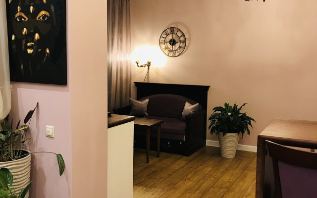 Апартаменты Студия Ретро на Набережной