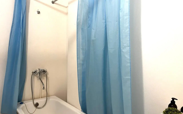 Flat 2-Kh Komnatnaya Uyutnaya Kvartira V Tsentre Goroda