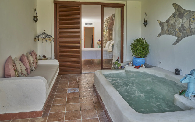 Alacati Romantik Villa Taraca Hotel