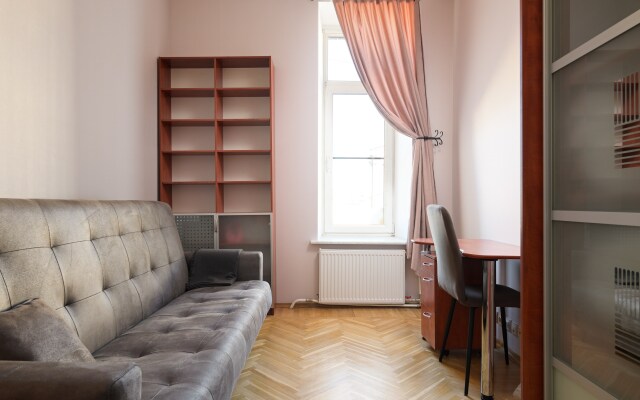 Апартаменты  1912 с видом на крыши Петроградки и Телебашню