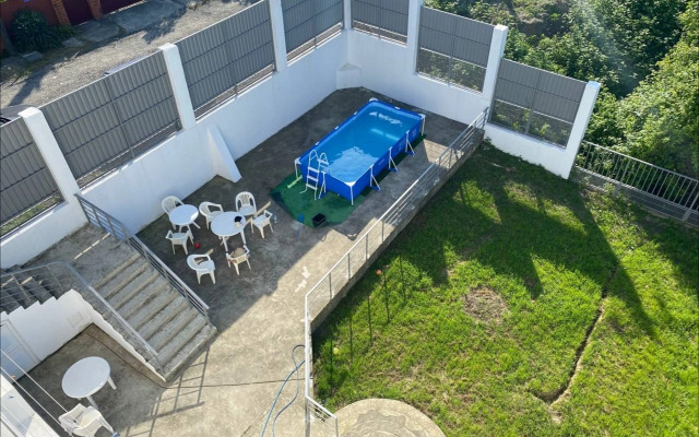 Belye Rosy Guest House