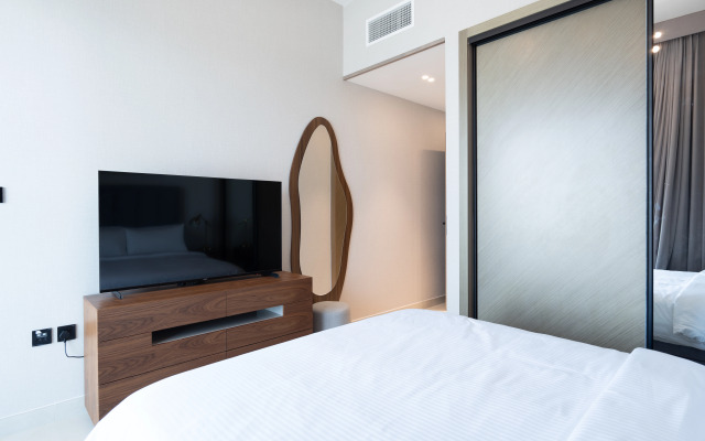 Apartment Keyrock Living - Binghatti Canal Luxury Haven