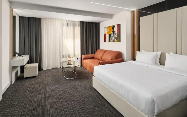 Отель Triumph Luxury Hotel