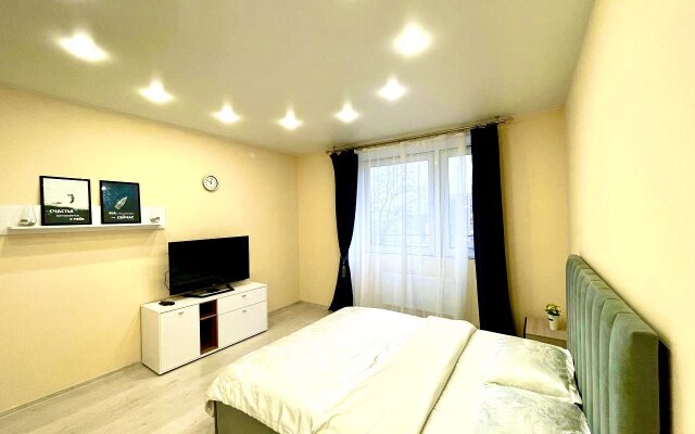 Kvartira V Novom Dome Apartments