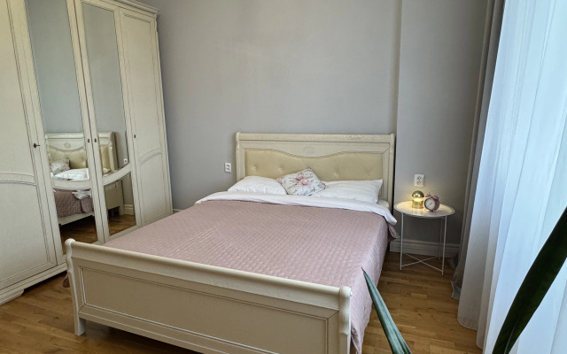 Lyuks Green City 105 M2 Flat