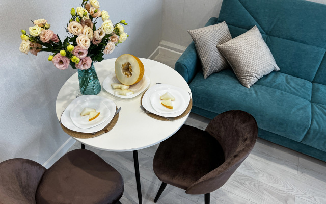 Kaskad na Pervoy Beregovoy Linii Flat