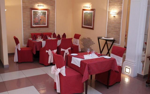 Отель Надеждинский