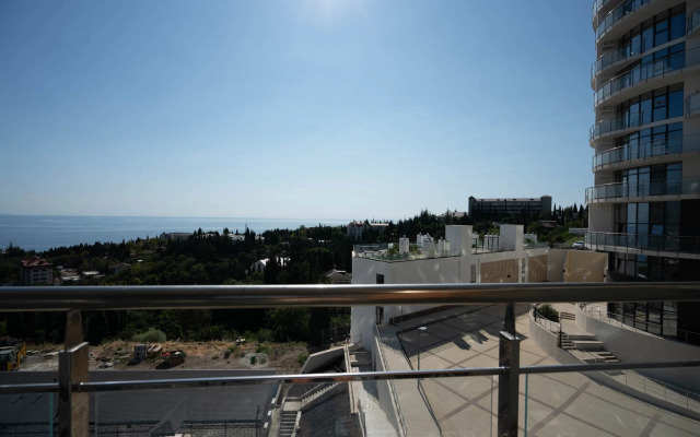 Апартаменты LS-Hi-Tech Relax с видом на море со 2 этажа