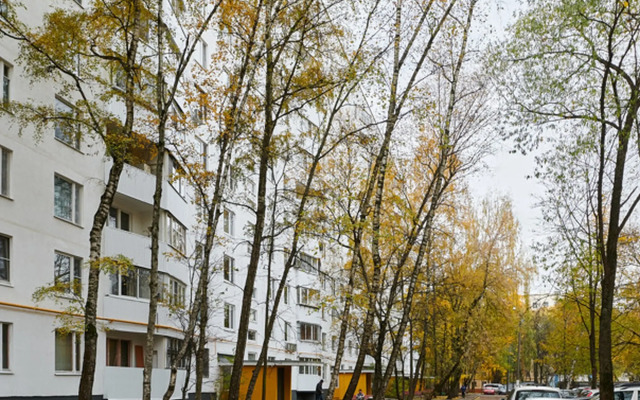 Na Sayanskoy Flat