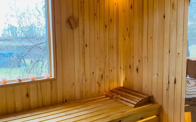 Глэмпинг Поляна