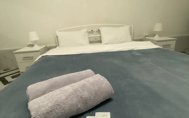 Silver Hotel