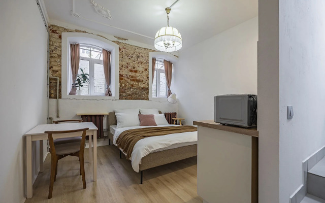 Studiya vo Fligele Starinnogo Doma Flat