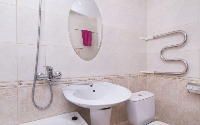 Квартира на Щорса 74