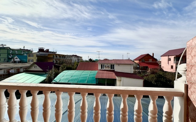 MartLen Guest House