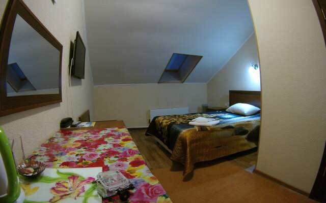 Belyie Nochi Hotel