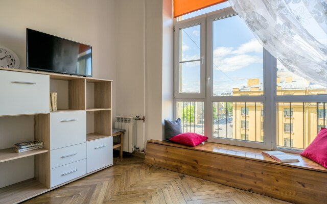 Жилое помещение Комната с Балконом на Васильевском Острове