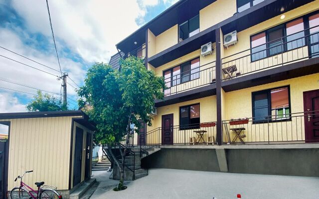 Kolibri Guest House