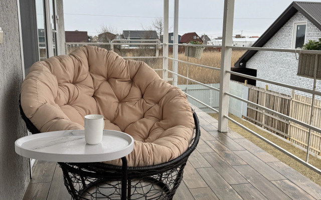 Частный дом двухэтажный на берегу Азовского моря