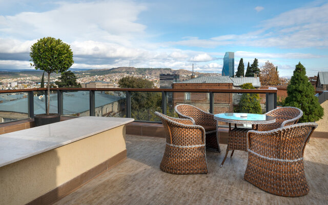 Veranova Hotel