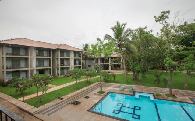 Fresco Water Villa Hotel