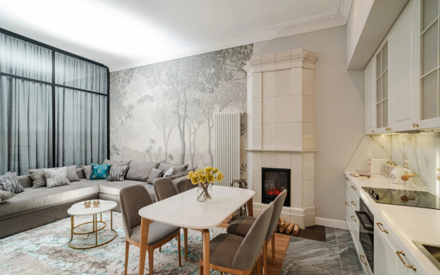 Квартира с балконом на Невский проспект -1