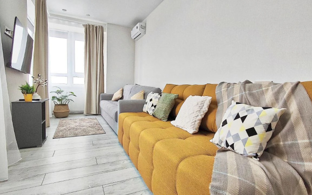 Апартаменты Трехкомнатные возле Аквапарка, ДонЭкспо