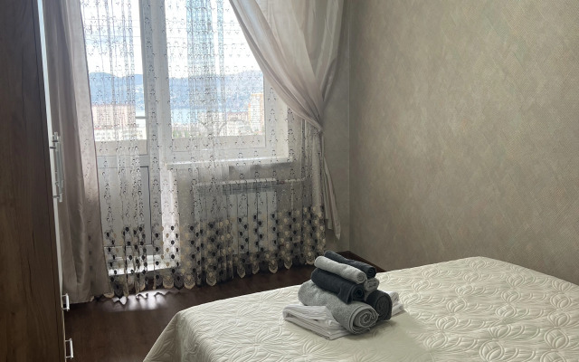 Квартира Трехкомнатная у Моря