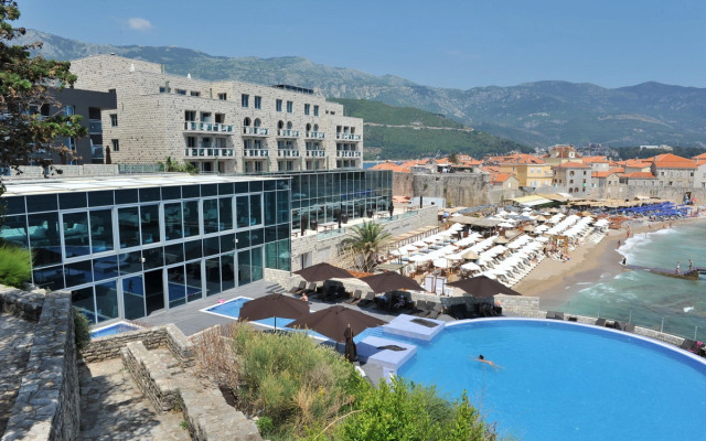 Курортный отель Avala Villas