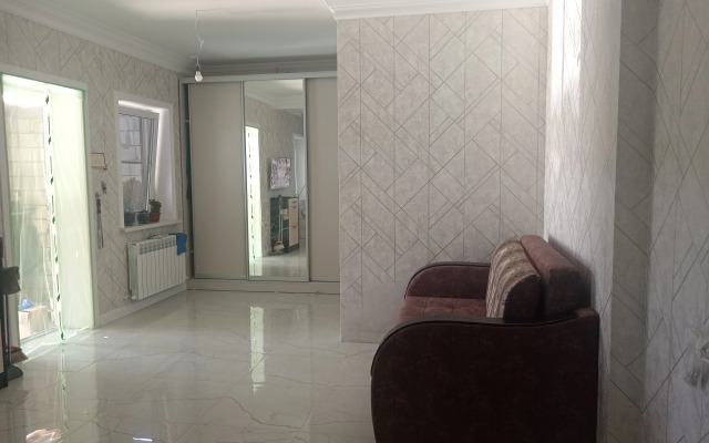 Na Mahachkalinskoy 50 Private house
