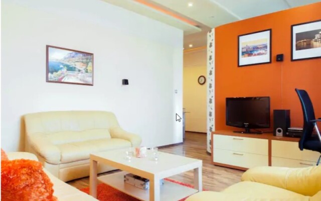 Апартаменты Orangehomes Apt Erkel Street