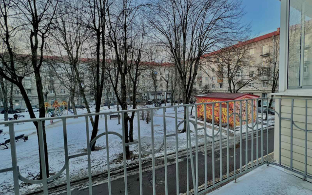 Apartamenty Dvukhkomnatnye Ryadom S Tsumom