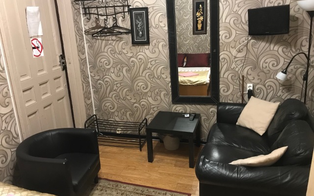 On Sukharevke Guest house