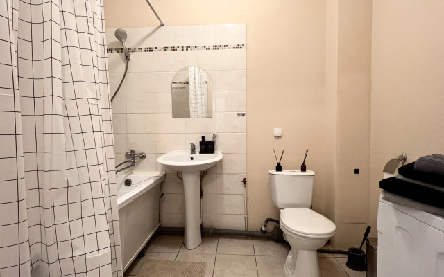 Квартира Евродвушка Близко к Центру Города