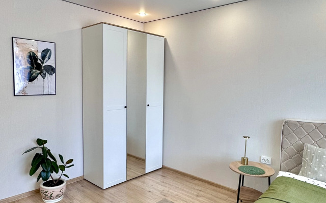 Izumrudnoye Shale 4 Etazh Flat