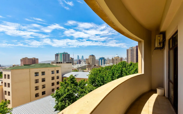 Diplomat Baku