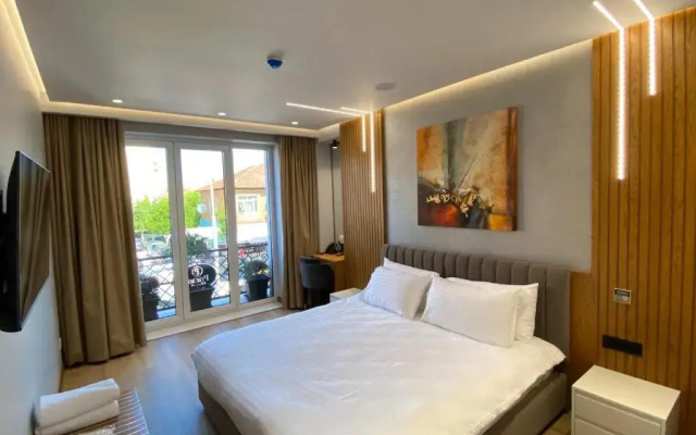 Primo Hotel