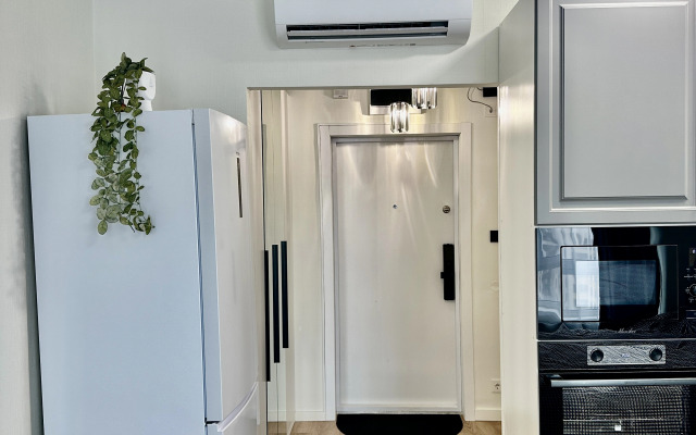 Dobro Pozhalovat Na Samy Verkh Flat