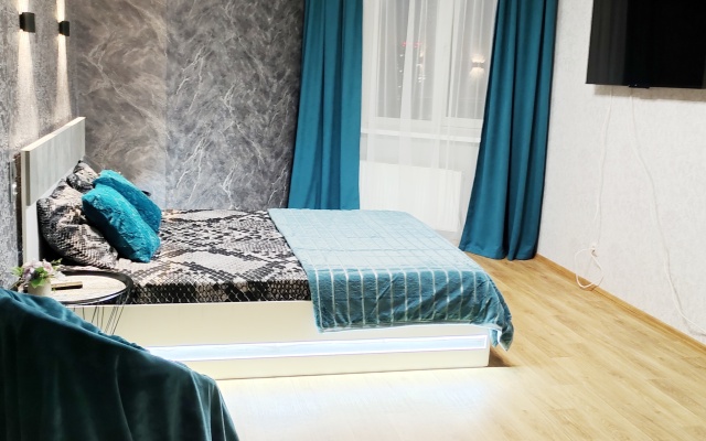 U Dendrarija s vidom na zakaty Flat
