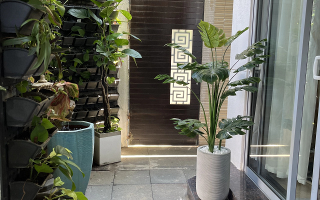 Kim’s House  Entire Villa 6-BR Near My Khe Beach Villa – Outside – Da Nang
