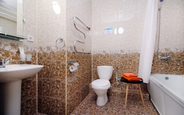 294 Raduzhny Bereg Flat