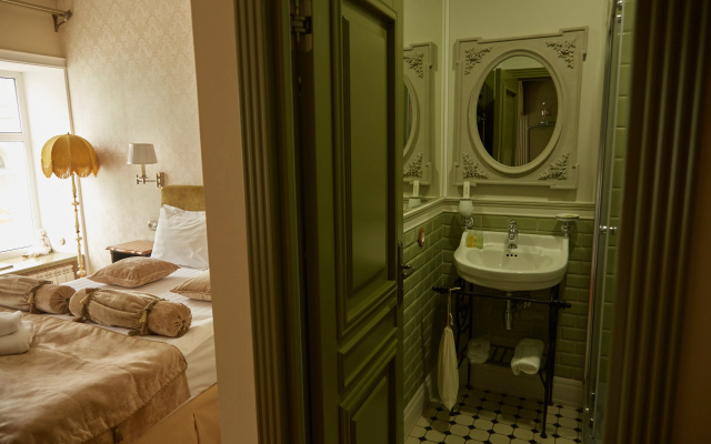 Butik Otel' 1881
