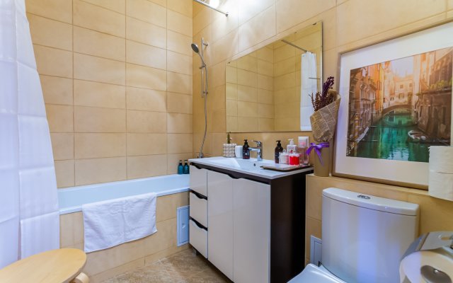 TWO CITIES - Moscow yard Apartments